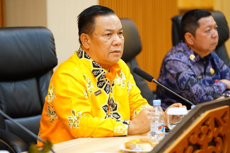 Dialog Bersama Insan Pers, Plt Gubri Pastikan Pelayanan Publik Tetap Berjalan