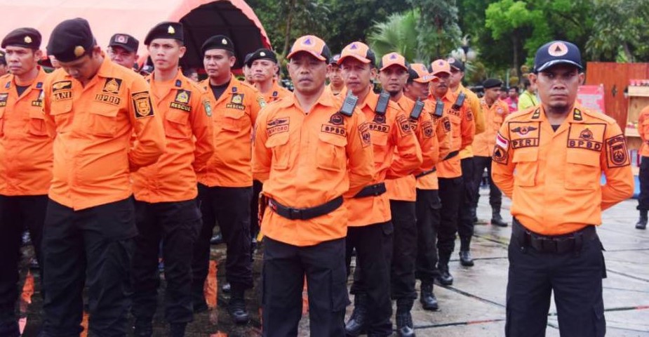 Ikut Dukung dan Berpartisipasi Tangani Karhutla, Pemda Inhil Terima Penghargaan Dari Pemprov Riau