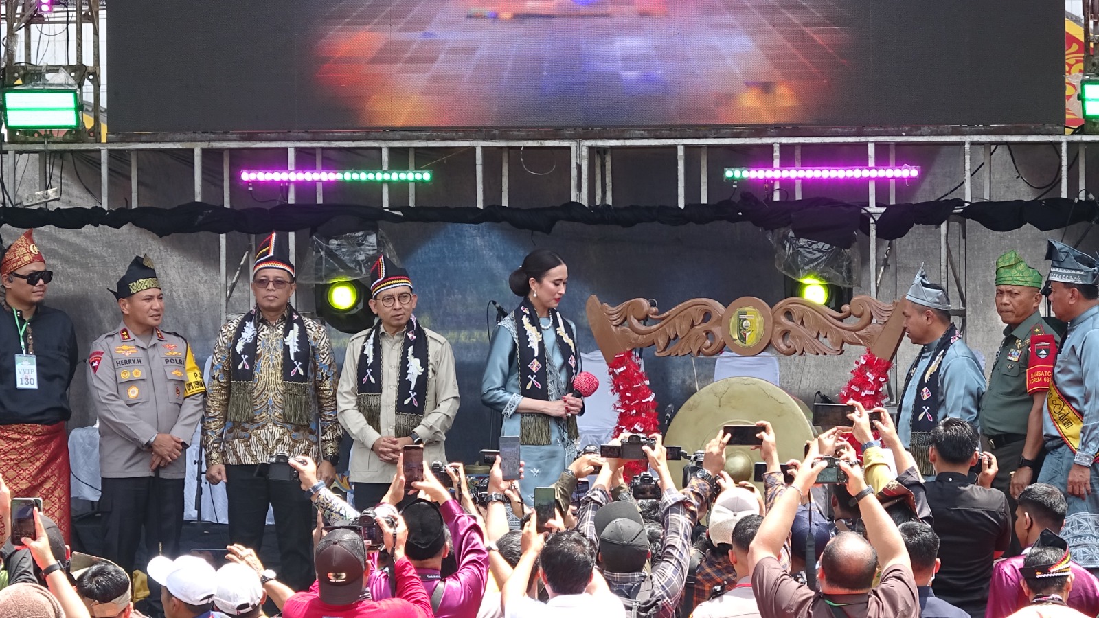 Bupati Inhil Hadiri Peresmian Festival Pacu Jalur Tradisional 2025