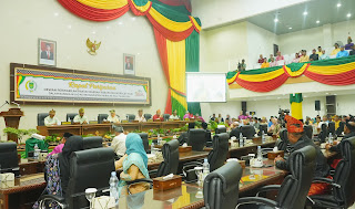 GALERI: Kepala Disporabudpar Hadiri Milad Inhil ke 59 Tahun 2024 di DPRD