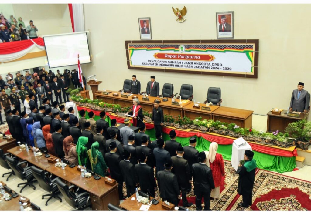 DPRD Inhil Gelar Rapat Pari Purna Pengucapkan Sumpah Janji 45 Anggota