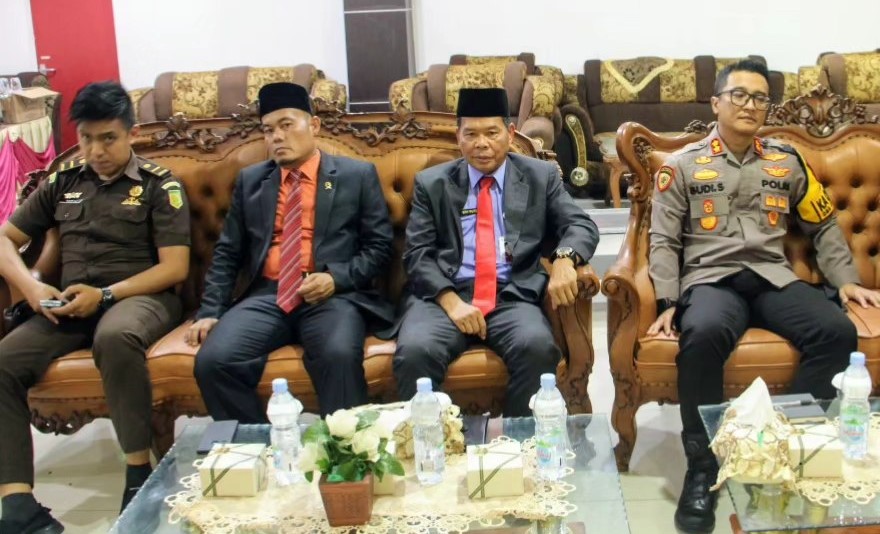 Pj. Bupati Herman Hadiri Rapat Paripurna Penyampaian Rekomendasi DPRD Inhil Terhadap LKPJ Bupati Tahun Anggaran 2023