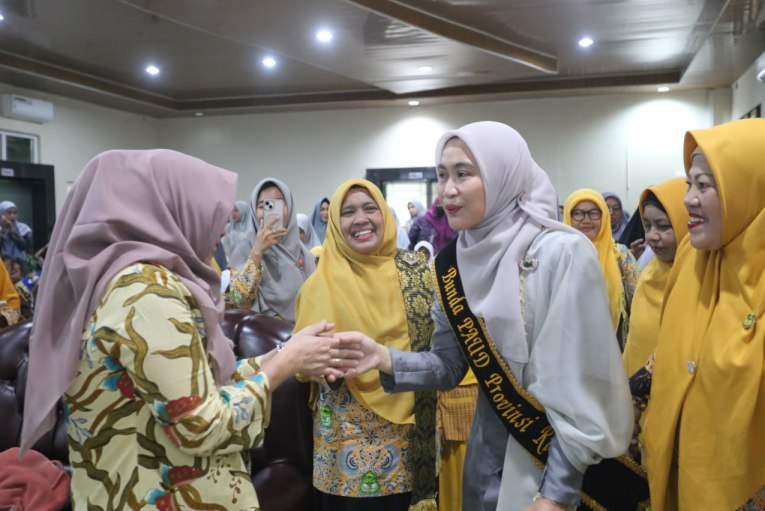 Peringati HKJS 2025 di RSJ Tampan, Gubri Wahid: Pendekatan Humanis Jadi Faktor Penting