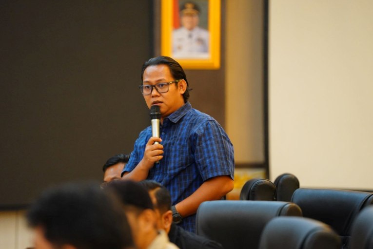 Dialog Bersama Insan Pers, Plt Gubri Pastikan Pelayanan Publik Tetap Berjalan