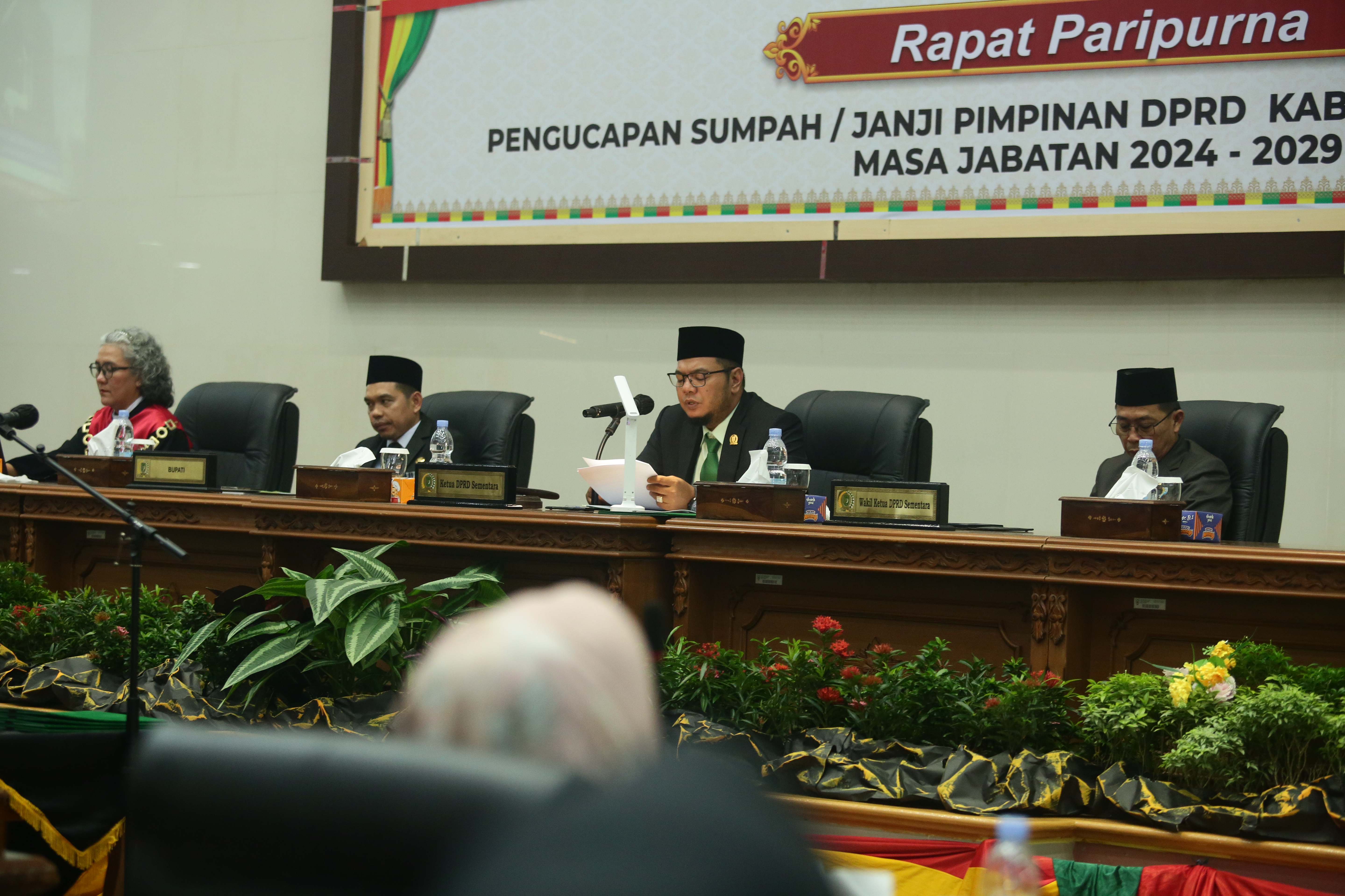 Pimpinan DPRD Inhil Periode 2024-2029 Resmi Dilantik