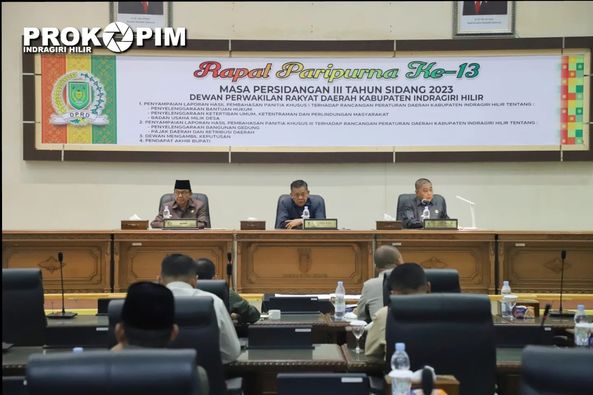 Rapat Paripurna Ke-13, Bupati H. Muhammad Wardan Sampaikan Pendapat Akhir Ranperda