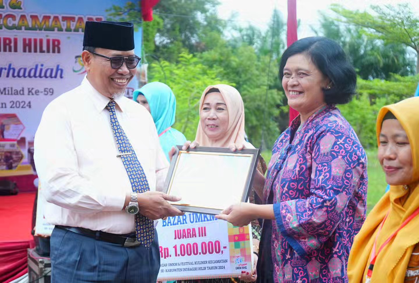 Asisten I Setda Inhil Tutup Bazar UMKM dan Festival Kuliner Kecamatan Se-Kabupaten Indragiri Hilir