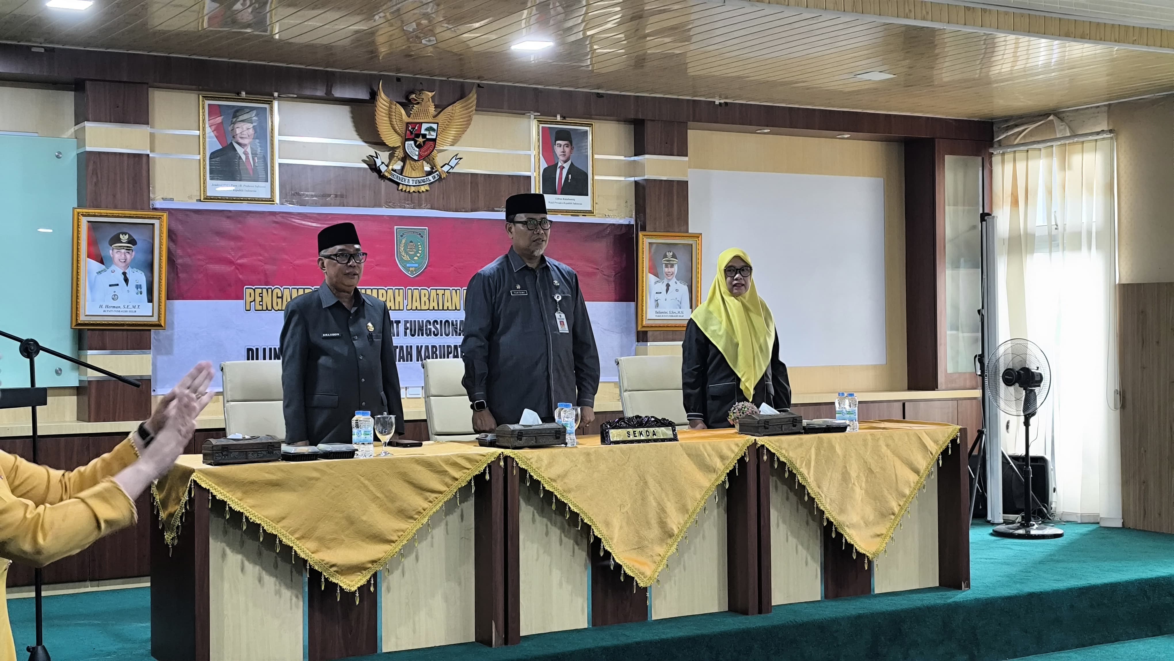 Bupati Inhil Hadiri Pelantikan Pejabat Fungsional, Mari Tingkatkan Kinerja Bersama