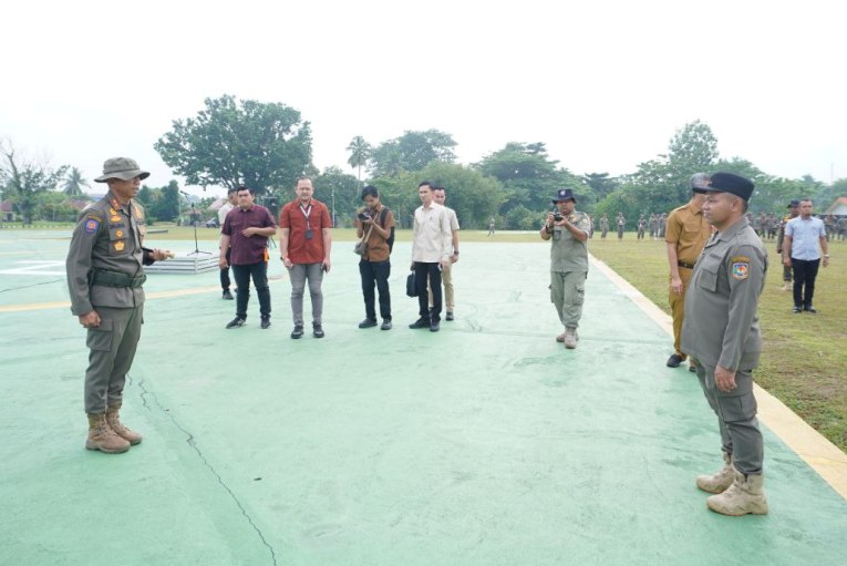 Gubri Pimpin Apel Latihan Penyegaran Satpol PP, Garda Terdepan Penegakan Disiplin ASN