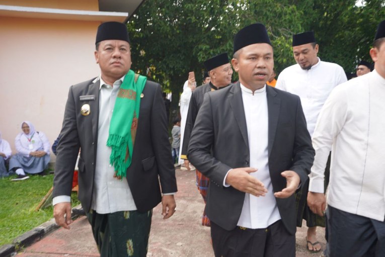 Peringatan Hari Santri 2025 di Riau Berlangsung Khidmat, Gubri Berpesan Kawal Kemerdekaan dengan Iman