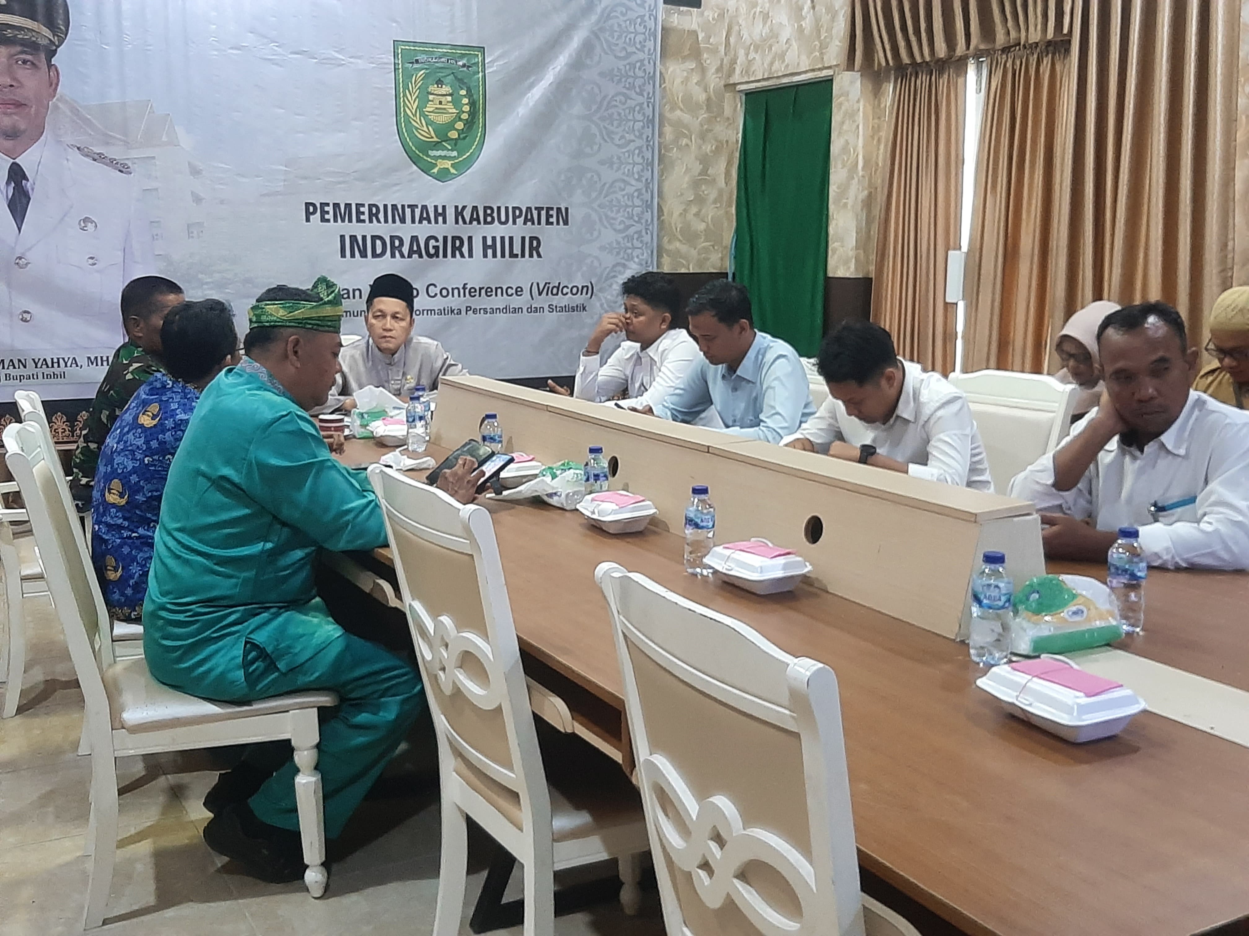 Pemkab Inhil Ikuti Rapat Koordinasi Pengendalian Inflasi Daerah Tahun 2024 Secara Virtual