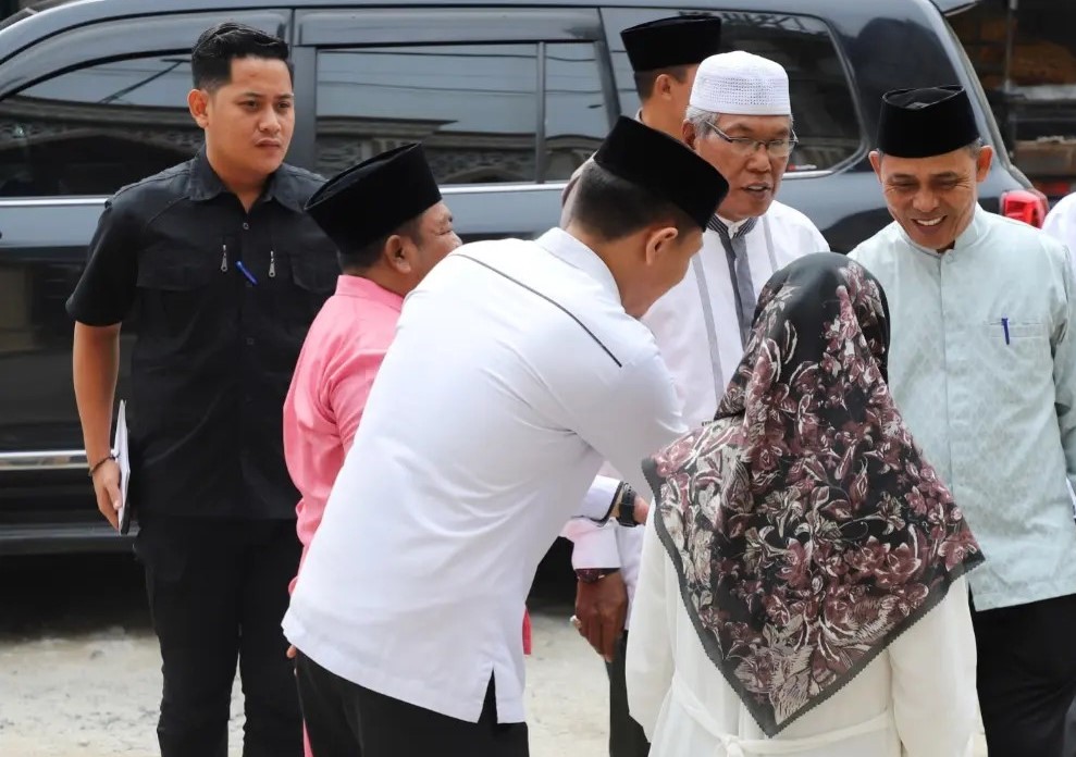 Jelang Musim Haji, Pj.Bupati Herman Buka Bimbingan Manasik Haji gabungan di Kecamatan Keritang
