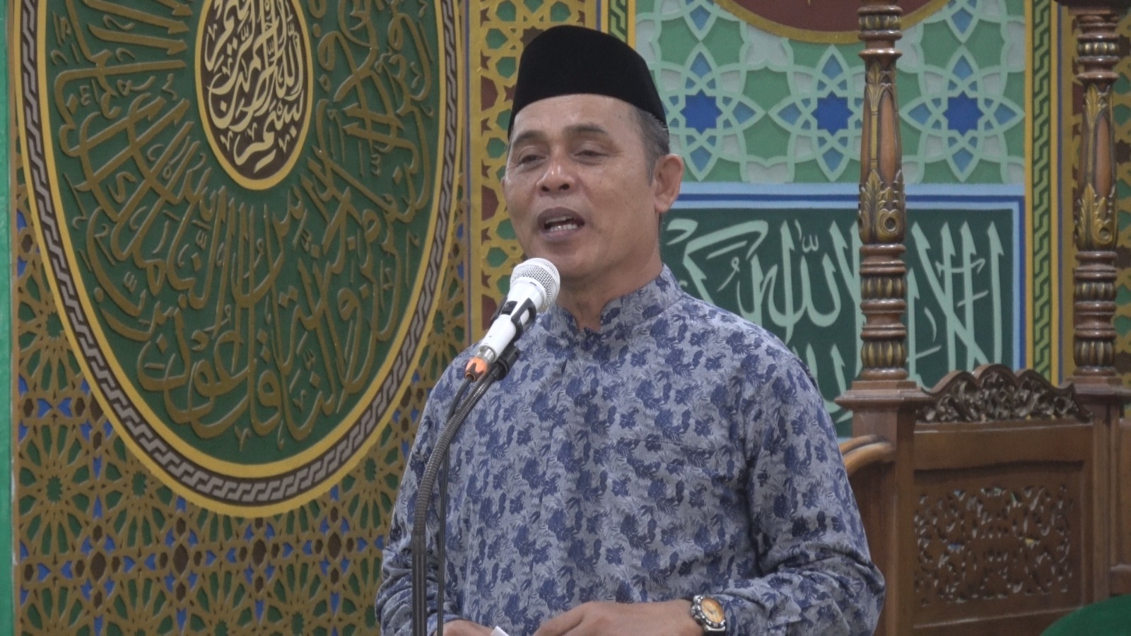 Bupati Herman Lepas 131 Jamaah Umrah PT Bimalyndo Hajar Aswad, Pesankan Jaga Kesehatan dan Doakan Daerah