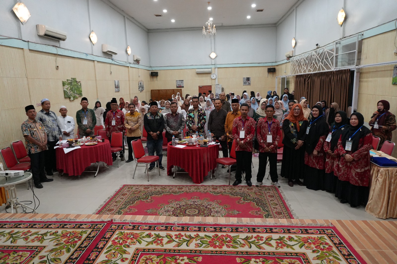 Bupati Inhil Apresiasi Komitmen Gelibu_Indahnyasatuhati dalam Aksi Sosial