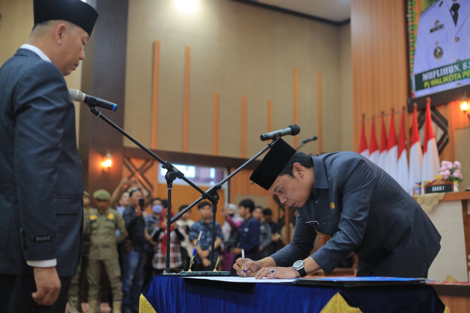 Pj Wako Pekanbaru Lantik Indra Pomi Sebagai Sekda Definitif